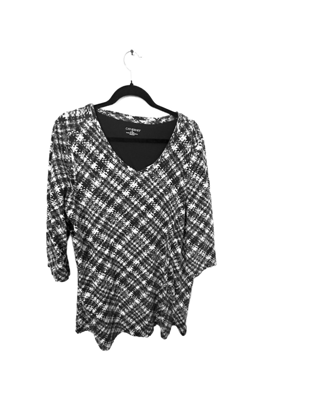 Catherines Black & White Plaid V-Neck Long Sleeve Top